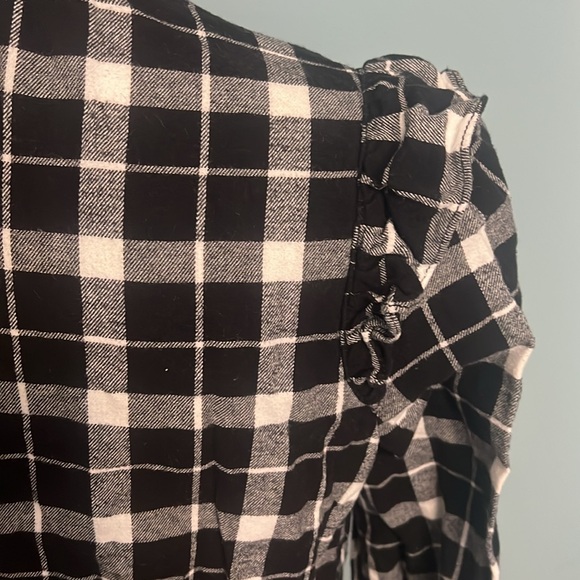Kate Spade, New York black and white checkered long sleeve shirt, size medium - Picture 9 of 14